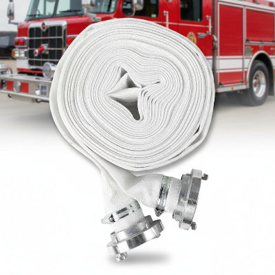 Tuyau d'arrosage avec camion pompier
