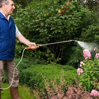 Lance pulverisateur pour arroser fleur